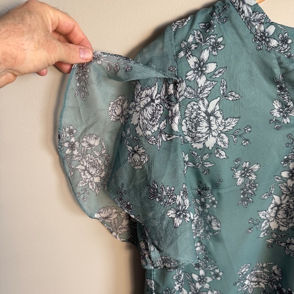 BloomChic Floral Flutter Sleeve Top Elegant Sheer Blouse 12 Fairy Whimsy - Picture 2 of 15